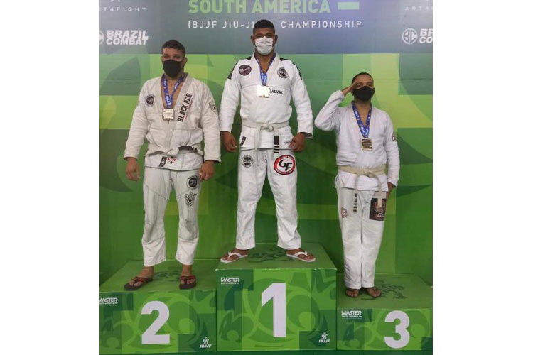 Livramento de Nossa Senhora: PM ganha medalha em campeonato internacional de Jiu-jitsu