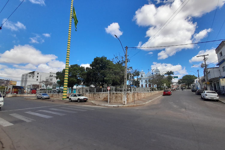 Brumado celebrará 10 anos do Dia do Bem Fazer com ação global na Praça da Matriz