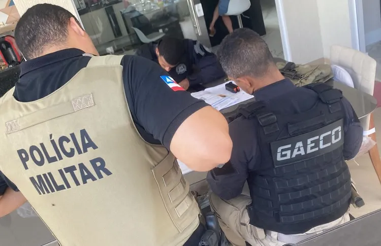 Operação Salobro contra PMs acusados de extorsão mediante sequestro na Bahia