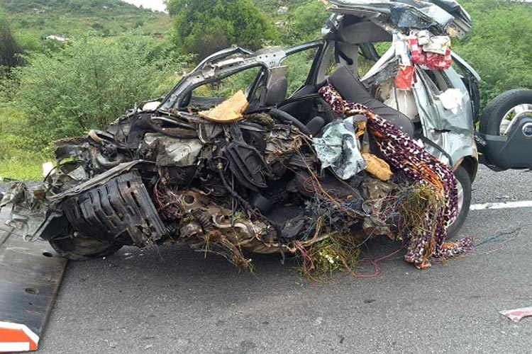 Sudoeste da Bahia: Acidente envolvendo carro deixa três mortos e uma criança ferida na BR-116