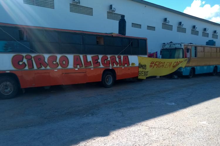 Sem espetáculos desde o início da pandemia, circo recebe ajuda da comunidade regional em Brumado