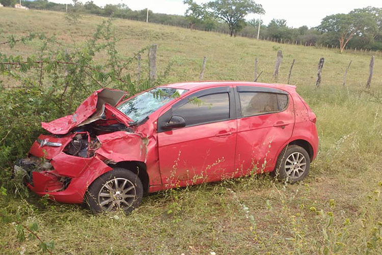 Presidente da Câmara de Ibipitanga sofre grave acidente na BA-245 em Macaúbas