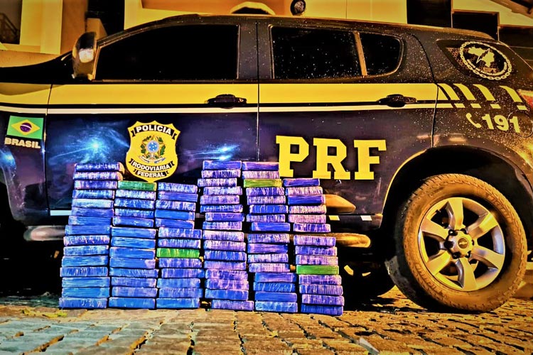 Brumado: PRF causa prejuízo de R$ 10 milhões ao crime organizado após apreender 90 kg de cocaína