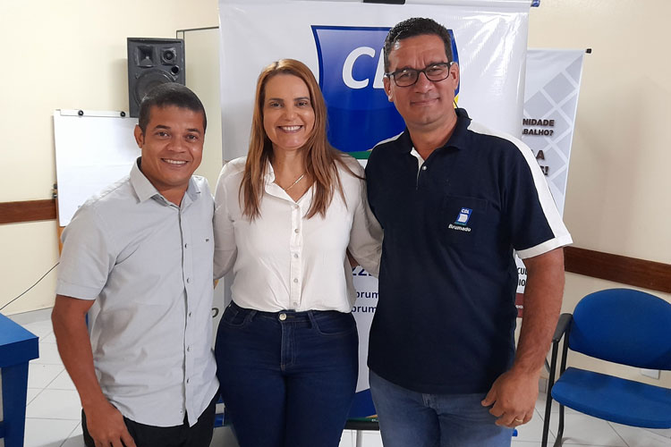 'CDL precisa pensar além do comércio', orienta Sheila Lemos em visita à entidade em Brumado