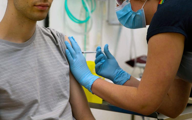 Vacina contra a Covid-19 será testada em 2 mil pessoas no Brasil