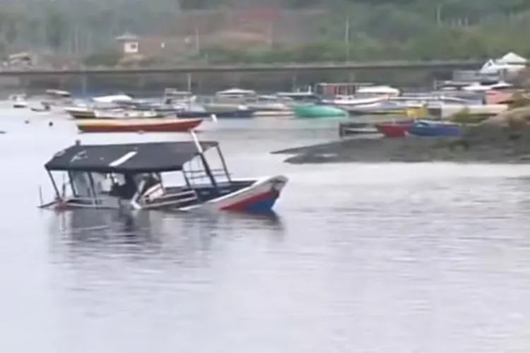 Madre de Deus: Embarcação naufraga e deixa 7 mortos na Baía de Todos-os-Santos
