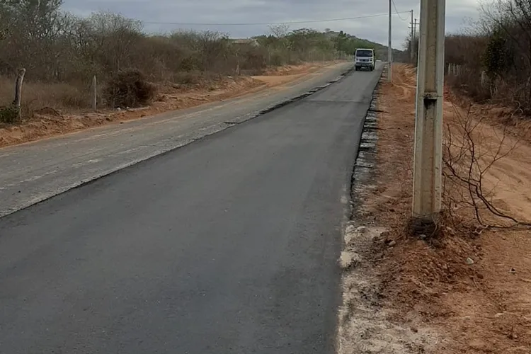 Sem concluir asfalto, Câmara de Brumado rejeita remanejar empréstimo para Curralinho