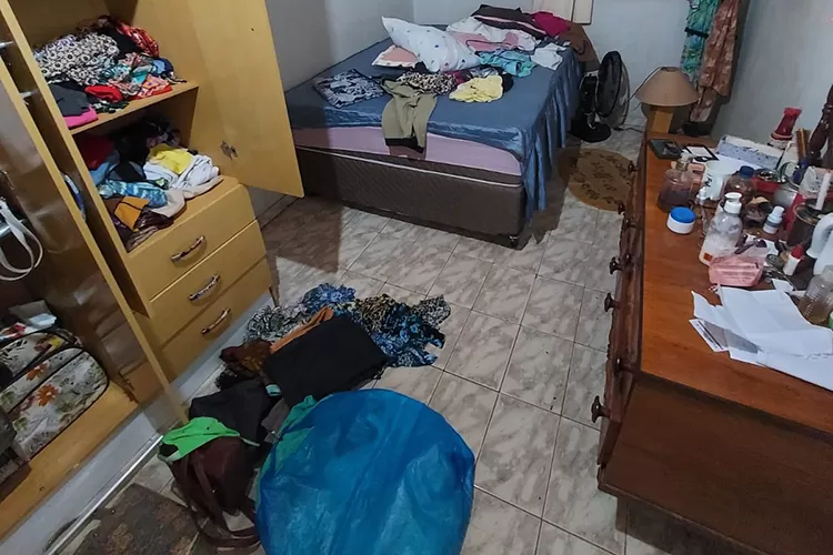 Caculé: Bandidos invadem casa e levam dinheiro que criança de 7 anos compraria bezerros