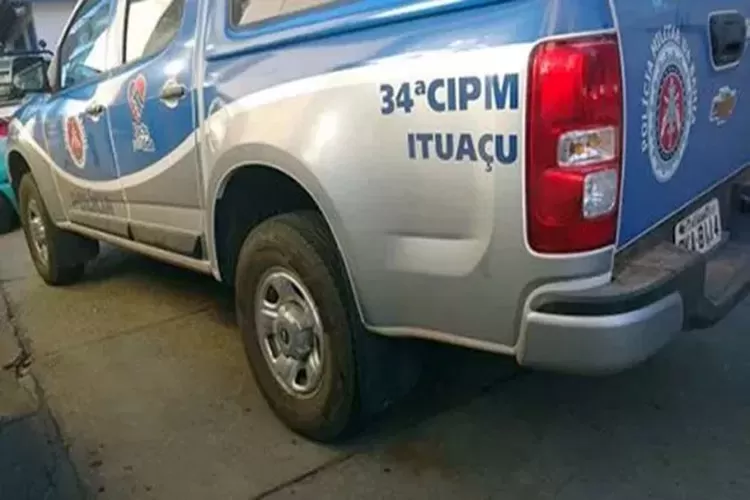 Ituaçu: Homem procurado por homicídio é preso durante ronda da Polícia Militar