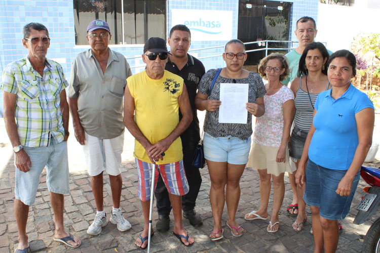 Brumado: Moradores do Dr. Juracy cobram da Embasa regularidade no abastecimento