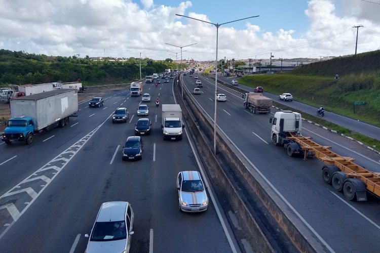 Motoristas de veículos com placas de final 5 e 6 podem pagar IPVA com 5% de desconto até o final de maio