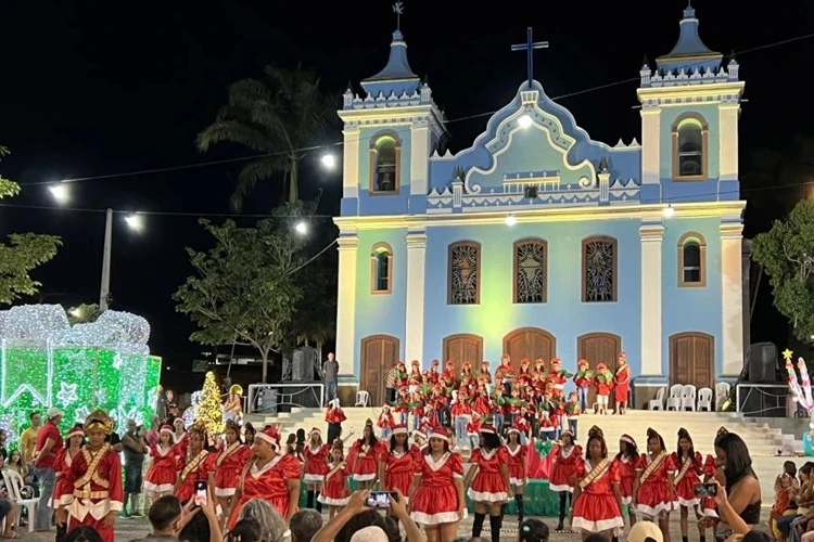 Natal Luz de Brumado segue com programação artística e grandes apresentações
