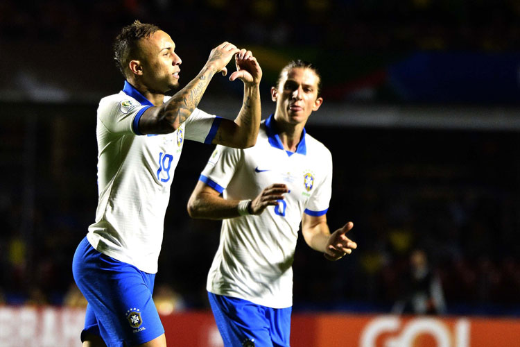 Brasil vence Bolívia na estreia da Copa América