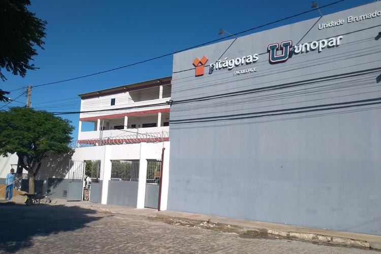 Faculdade Pitágoras encerra cursos de engenharia e deixa alunos revoltados em Brumado