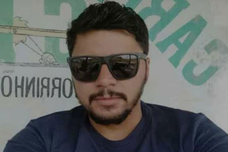 Homem de 30 anos morre após colisão entre motocicletas na cidade de Guanambi