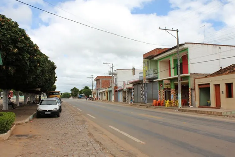 Brumadense de 38 anos morre dentro de ônibus durante viagem para sua terra natal