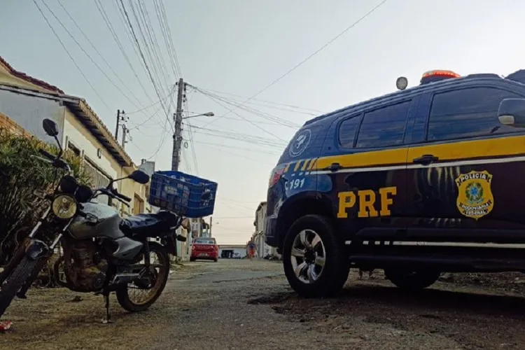 Moto roubada há mais de 13 anos no estado de São Paulo é recuperada em Poções