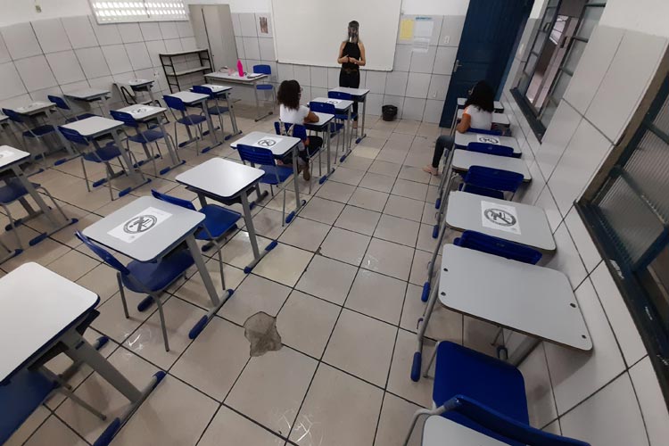 Volta às aulas na Bahia só será possível com segurança para toda comunidade escolar