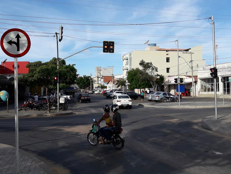 Guanambi: Intervenções deixam trânsito mais lento, mas diminuem acidentes no centro