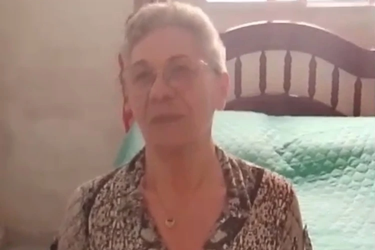 Mulher procura pela família paterna na cidade de Macaúbas