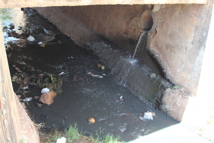 Brumado entre os 50% dos municípios baianos em débito com o esgotamento sanitário