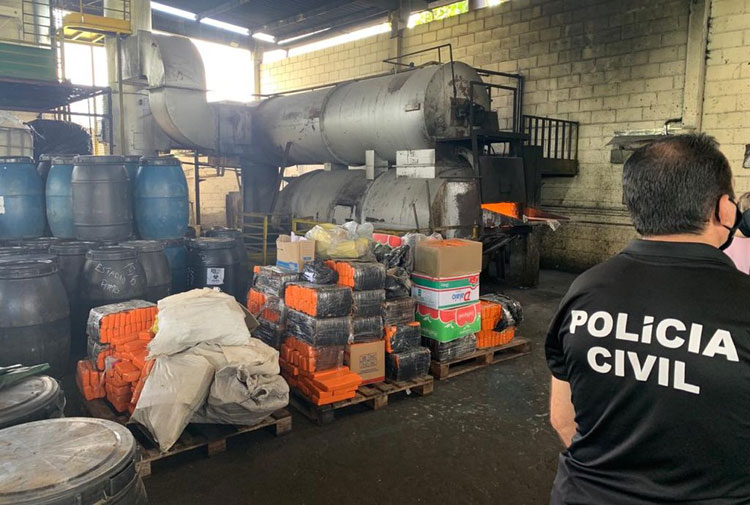 Polícia Civil incinera mais de uma tonelada de drogas em Itabuna