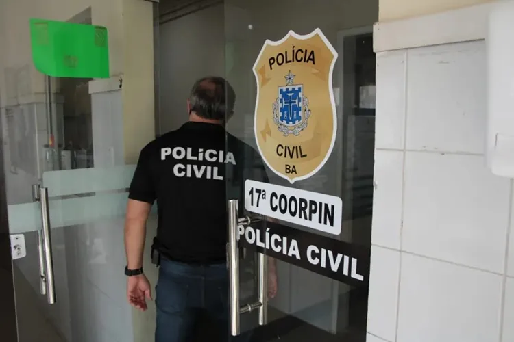 Juazeiro: Feto é encontrado dentro de sacola em banheiro de escola