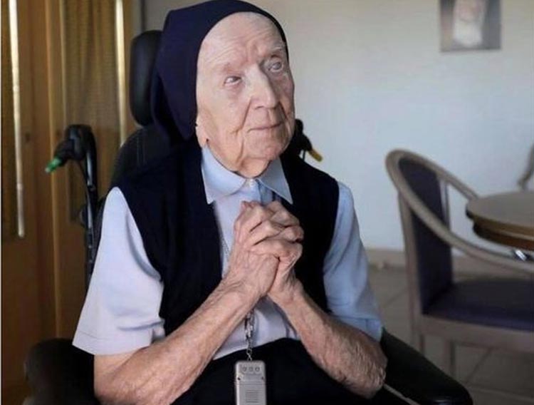 Aos 116 anos, 2ª pessoa mais velha do mundo se cura de Covid-19