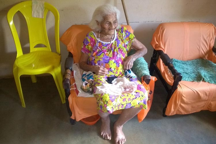 Brumado: Com cerca de 115 anos, dona Antônia do Morro está entre as pessoas mais idosas do mundo