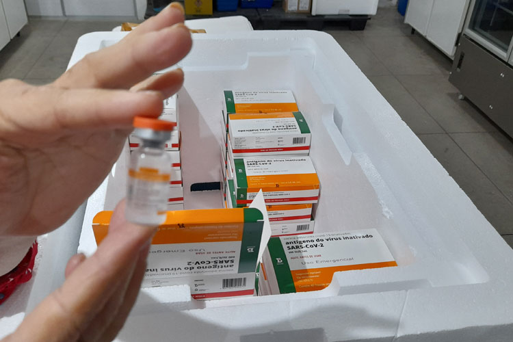 Butantan entrega mais 5 milhões de doses da CoronaVac ao Ministério da Saúde