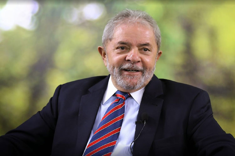 Justiça Federal bloqueia bens do ex-presidente Lula