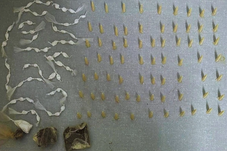 Homem é preso com drogas durante motopatrulhamento em Cândido Sales