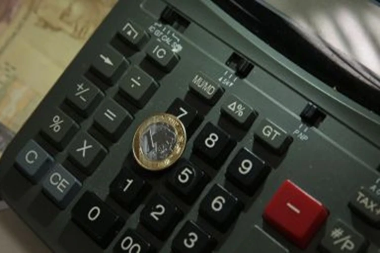 Mercado reduz previsão da inflação para 4,43% este ano