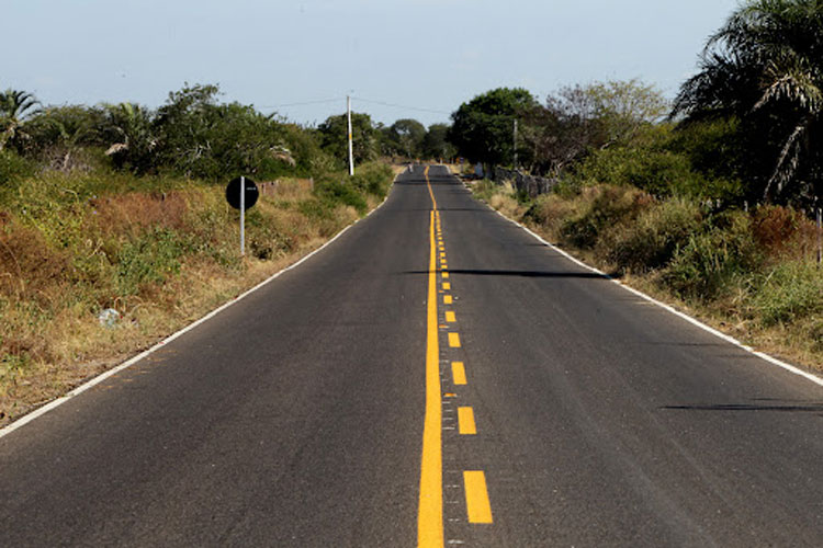 Governador entrega obra da BA-903 em Érico Cardoso