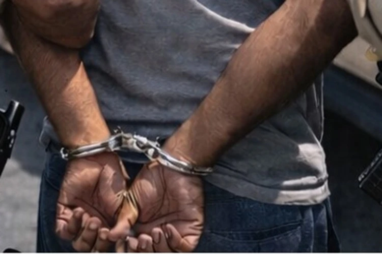 Bom Jesus da Lapa: PM frustra furto e prende acusado com mandado em aberto