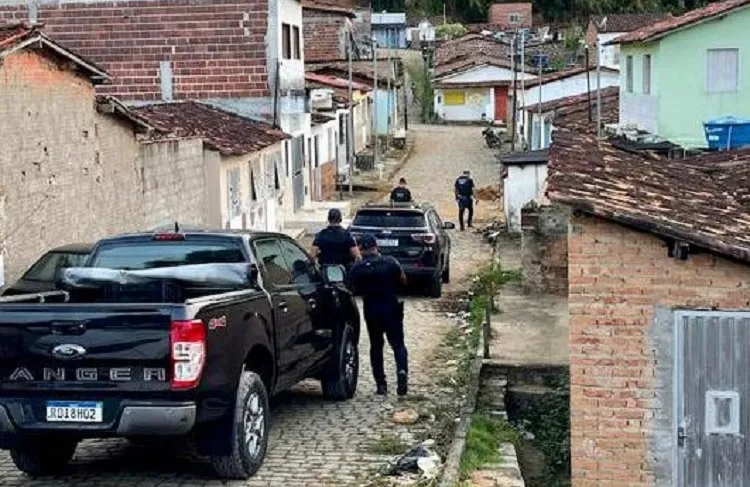 Cocaína e dinheiro oriundo do tráfico são apreendidos em Ipiaú