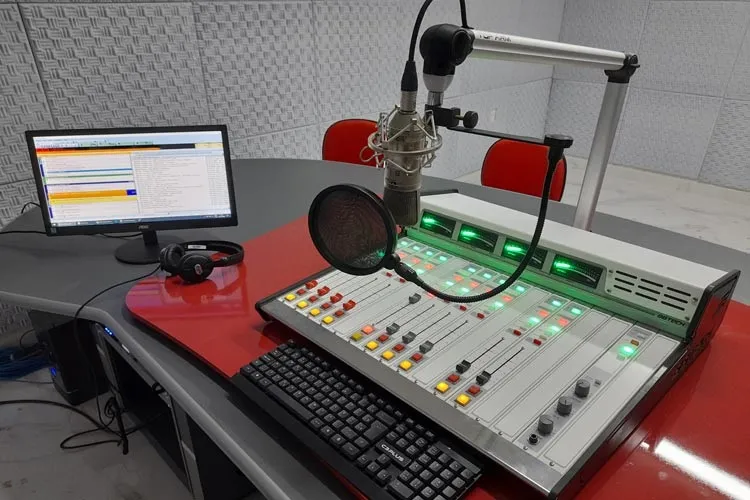Ministério das Comunicações autoriza Rádio Câmara em Livramento de Nossa Senhora