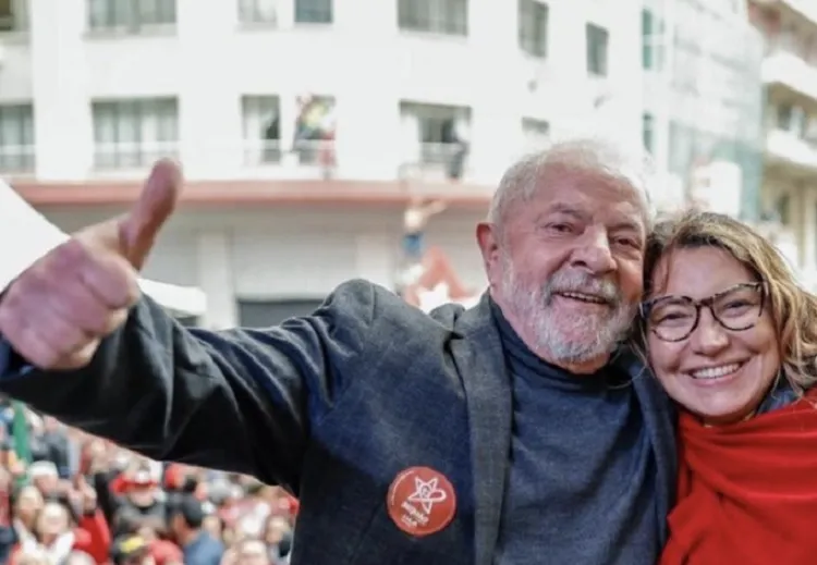 Lula quer comprar avião de R$ 400 milhões com suíte para casal