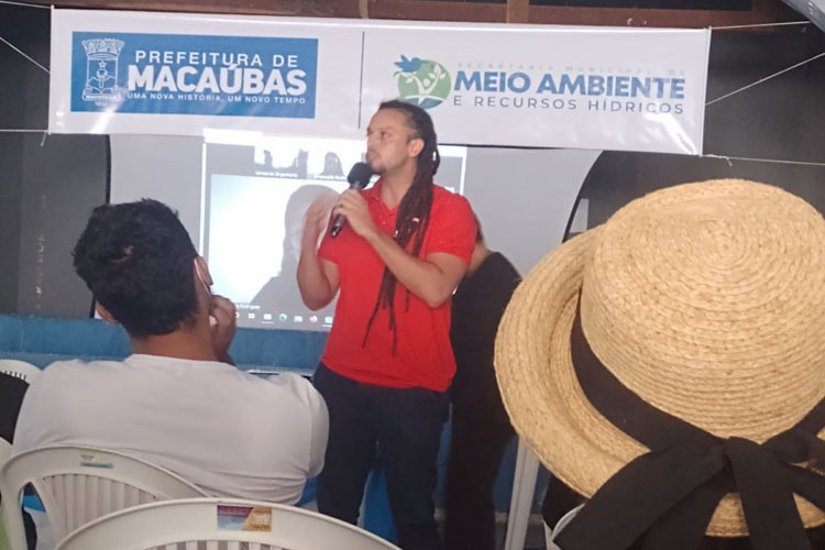 Alexandre Xandó acompanha Audiência Pública sobre Saneamento Básico em Macaúbas