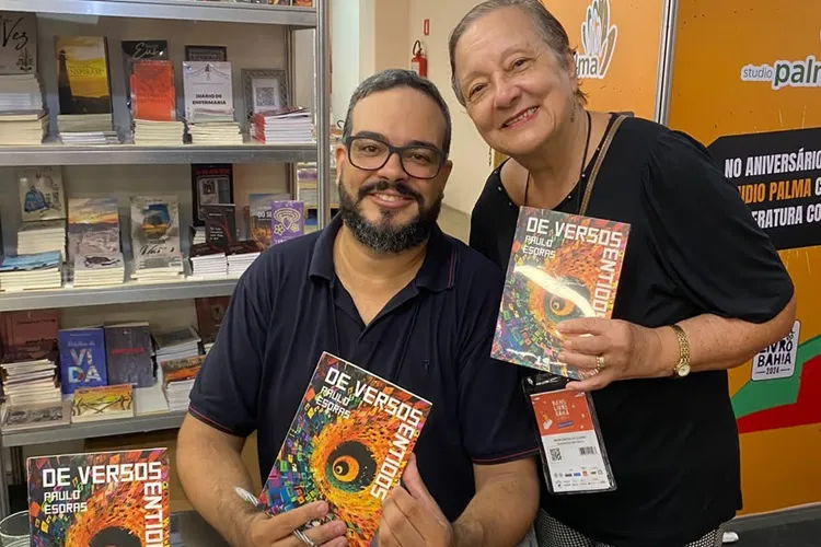 Paulo Esdras representou Brumado na Bienal do Livro com 'De versos sentidos'