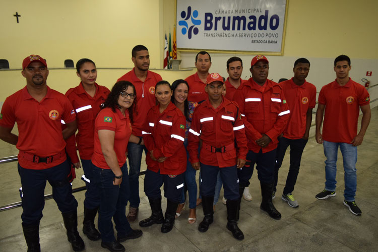 Bombeiros civis buscam apoio da câmara para criação de um agrupamento municipal