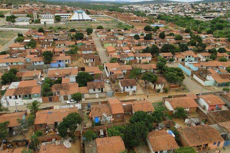 Brumado: Rompimento de fio causa curto circuito e queima eletrodomésticos na Malhada Branca