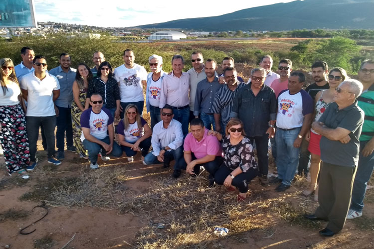 Prefeitos de Brumado e Dom Basílio cobram policlínica regional