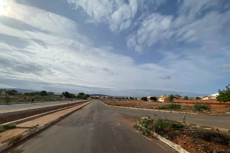 Vereador Amarildo Bomfim cobra início das obras do hospital particular em Brumado