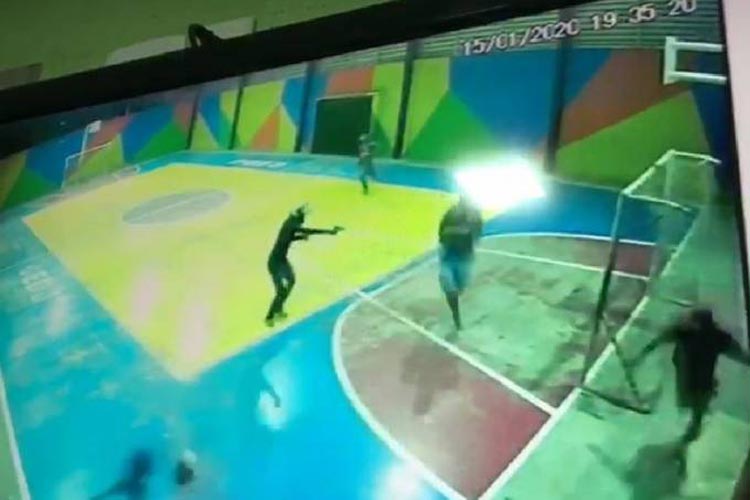 Fortaleza: Atiradores invadem escola durante partida de futsal e deixam feridos