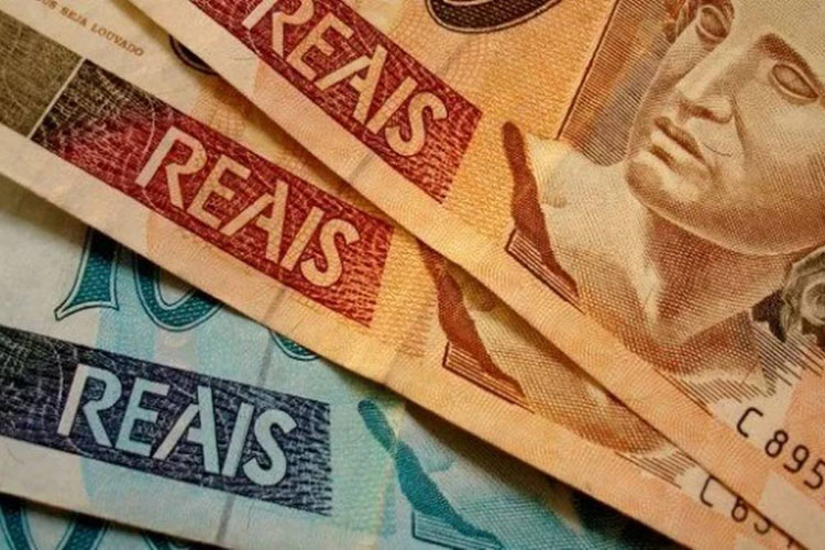 Arrecadação federal atinge R$ 205,47 bilhões em outubro