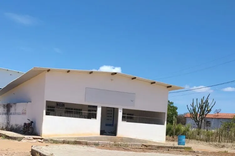 Brumado: Farmácia de PSF fechada por falta de servidor para despachar medicamentos