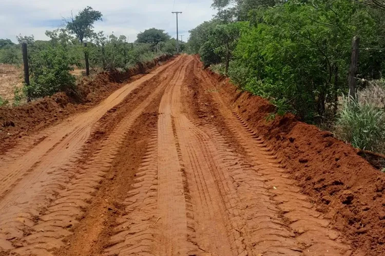 Prefeitura de Guanambi segue recuperando rotas de transporte escolar