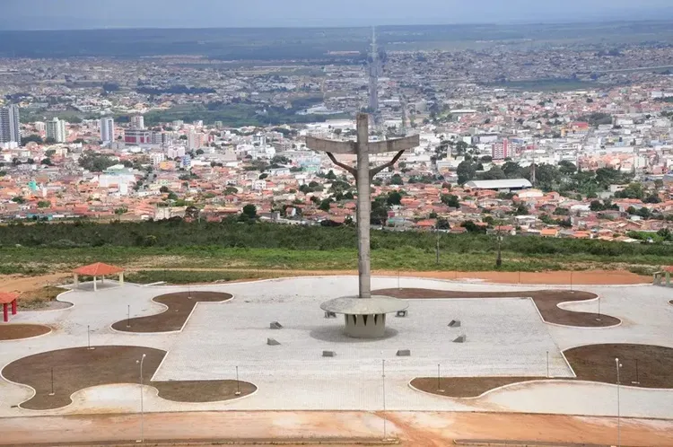 Termômetro marca 37ºC em cidade chamada de 'Suíça Baiana' por causa do frio