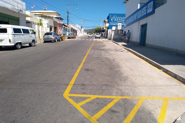 Brumado: SMTT esclarece sinalização e fará acertos em frente a Escola Zilda Neves